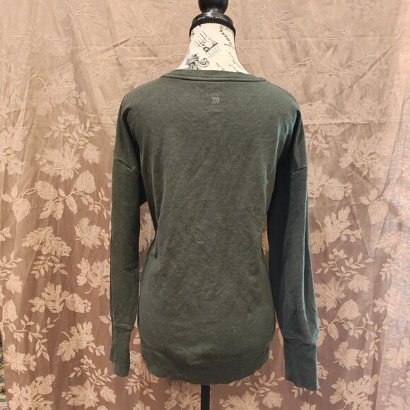 All In Motion Green Slimming Crew Neck Sweater, Size XL, Used - Picture 3 of 5